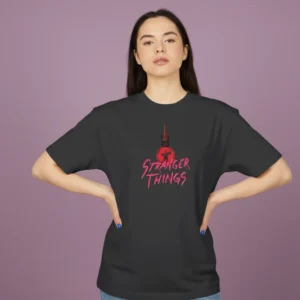 Stranger Things Dropshoulder T-shirt